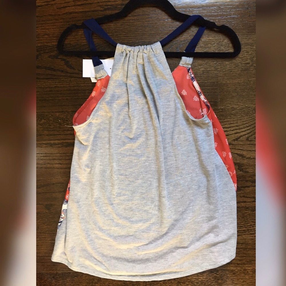 Tank top - Picture 2 of 3